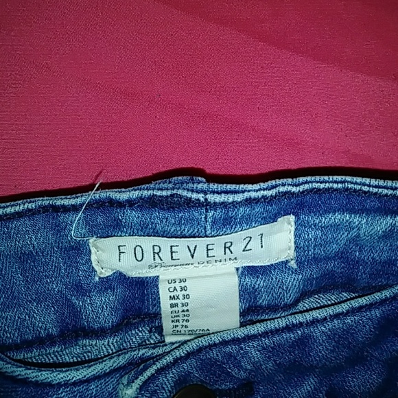 Jeans - Picture 4 of 4